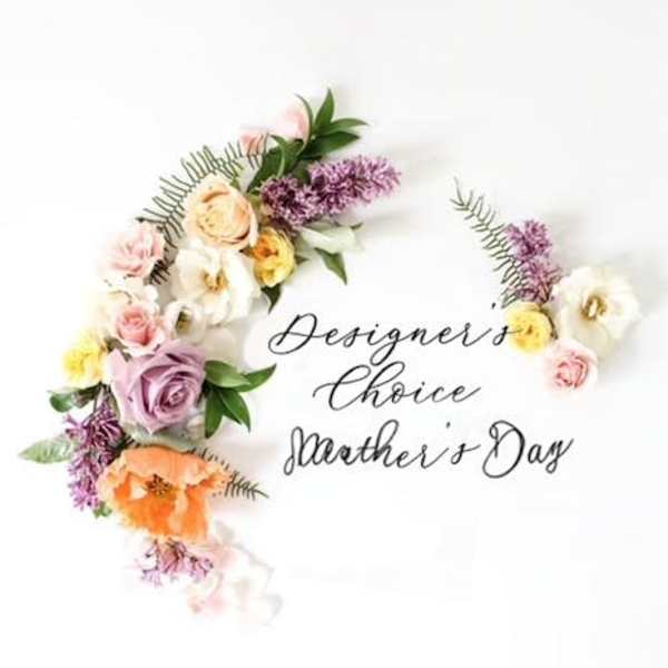 Floral wreath with pastel roses and poppies around Mother's Day text