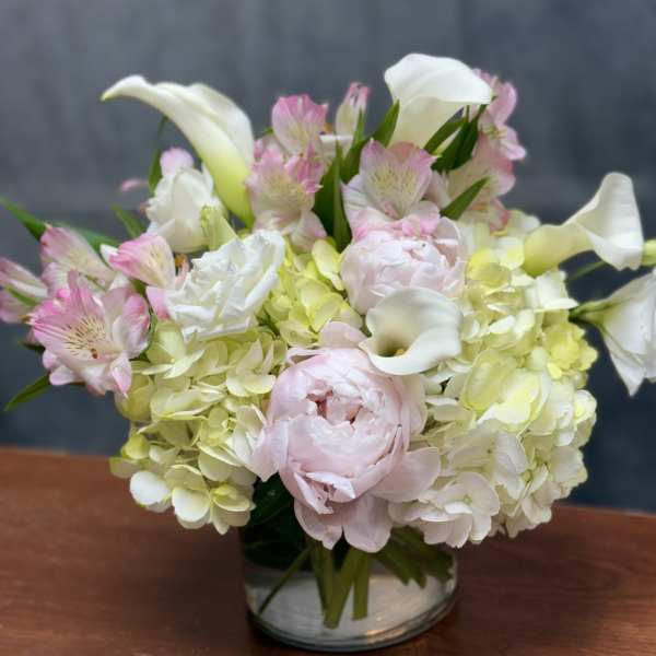 Luxe Blooms vase