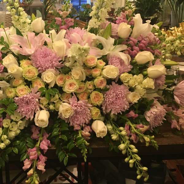 casket spray