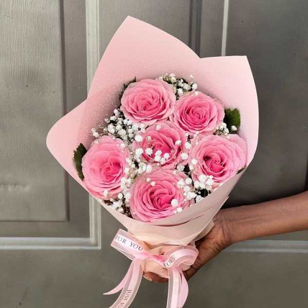6 rosas