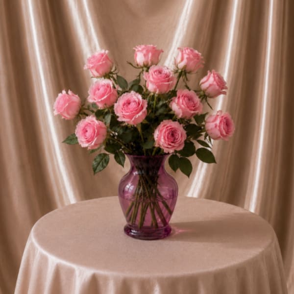 12 Baby Pink Roses in a Pink Vase