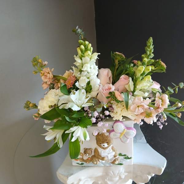 #708 Designer's Choice Vase Arrangement