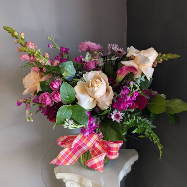 #724 Designer choice vase arrangement