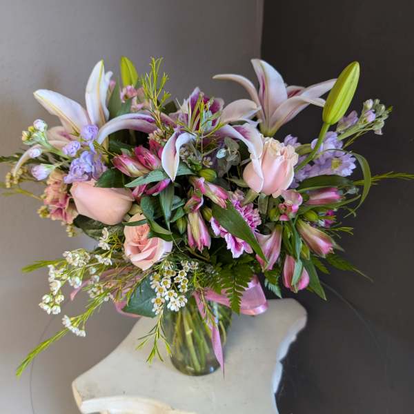 #701 Designer's Choice Vase Arrangement
