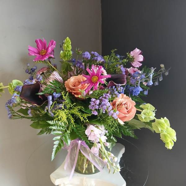 #752 Designer's Choice Vase Arrangement