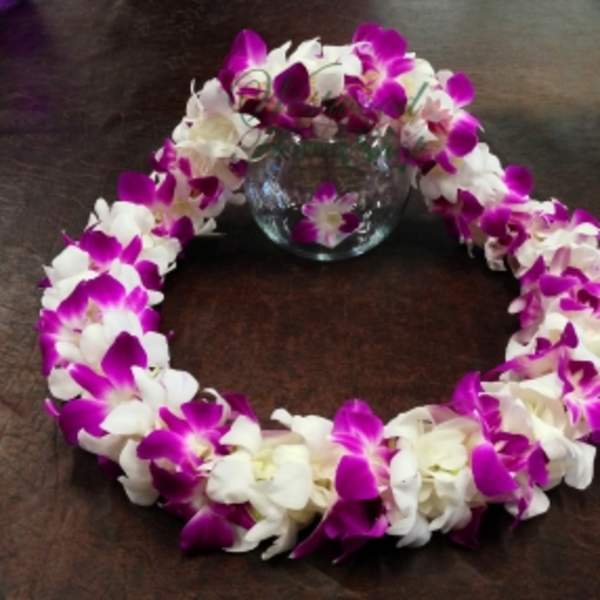 Double Graduation Orchid Lei / Purple & White
