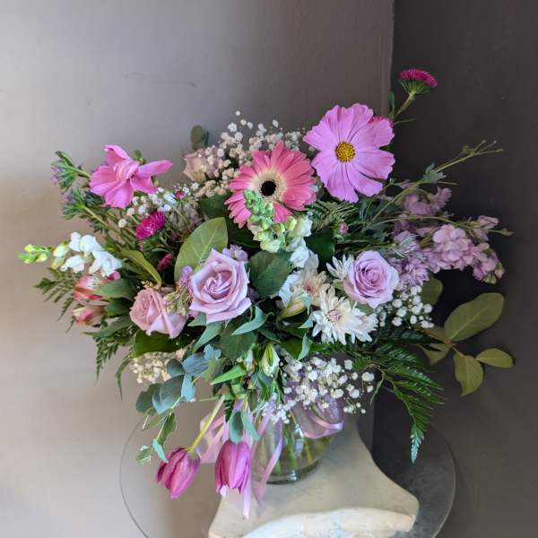 #725 Designer choice floral arrangement