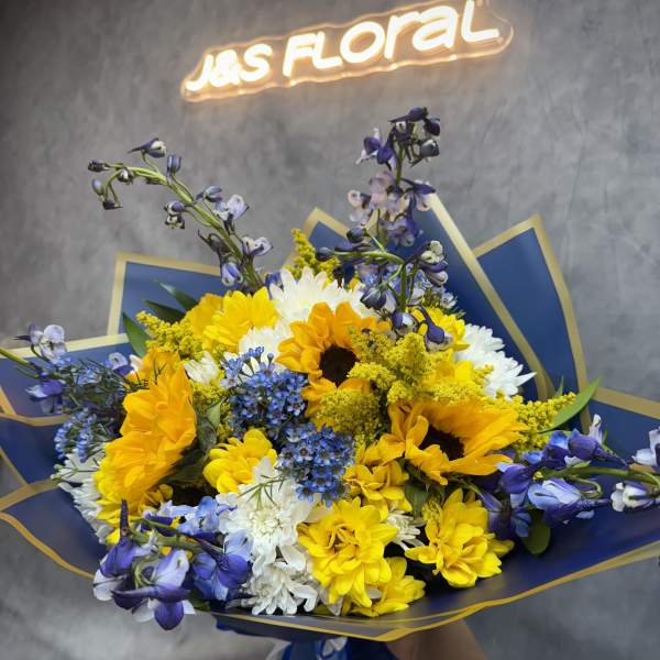 The Starry Night Bouquet