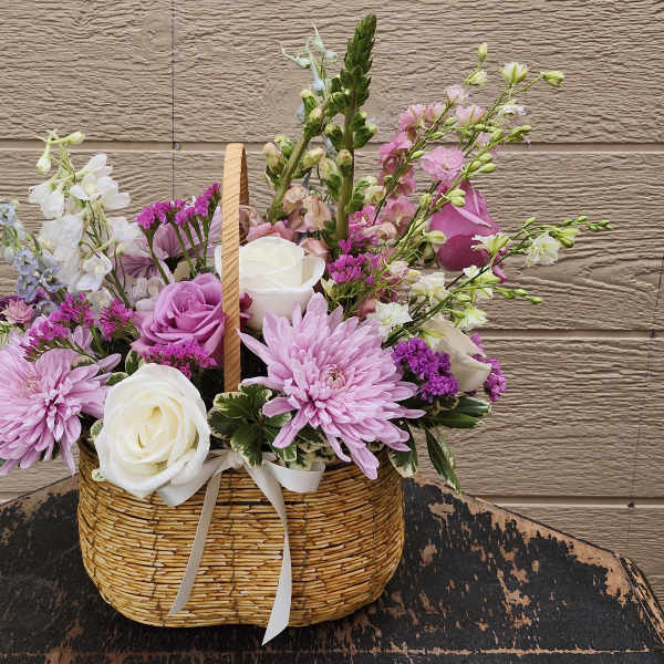Premium hand basket