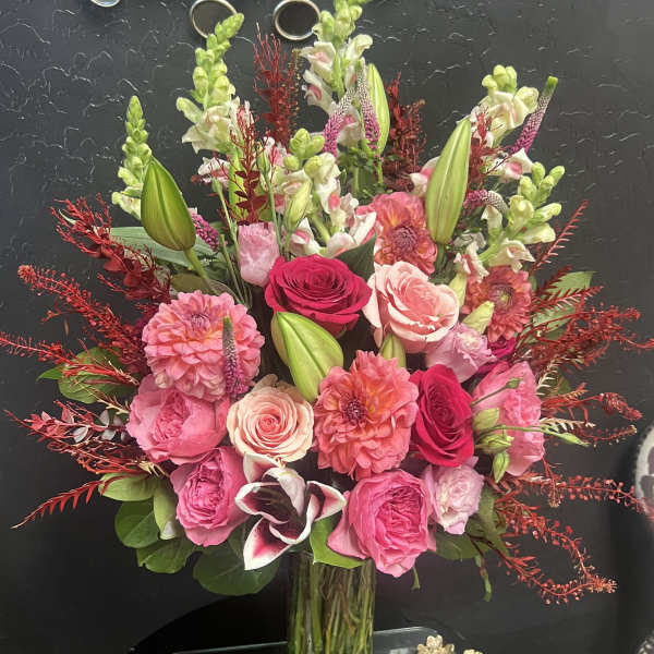 Garden Rose Dazzle Bouquet