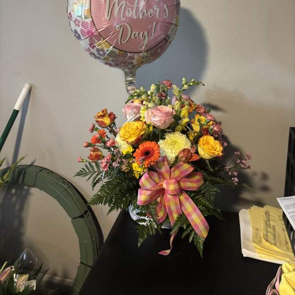 Mother's day special basket bouquet