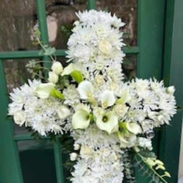 Cross with callas