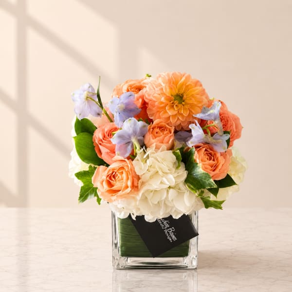 Dottie Arrangement – by My Blooming Business