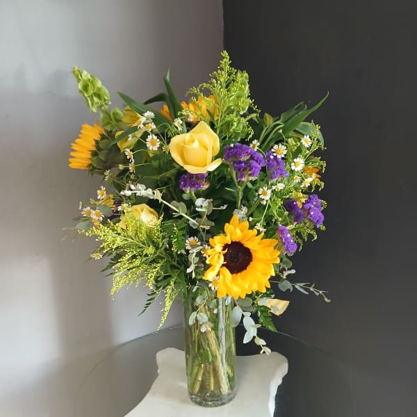 #717 Designer's Choice Vase Arrangement