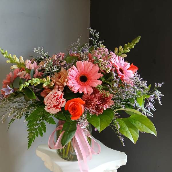 #722 Designer's Choice Vase Arrangement