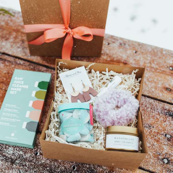 Spoil Her Gift Box