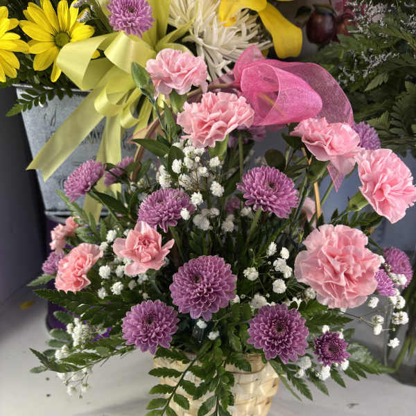 LAVENDER BASKET LOVE