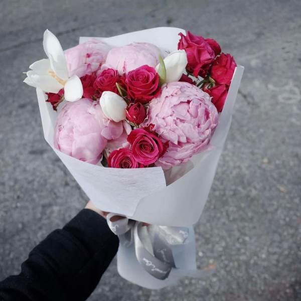 Velvet Peony Kiss