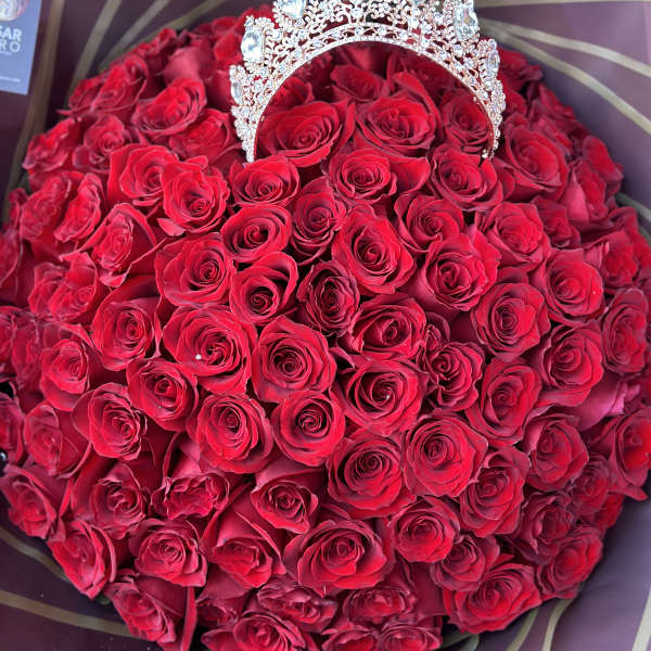 Red Roses Bouquet