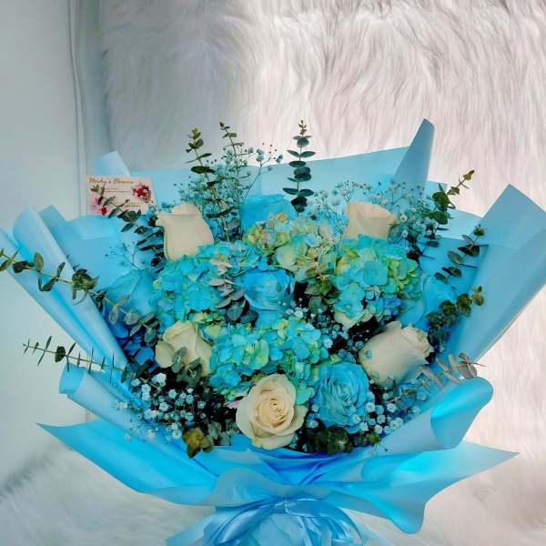 Nlue bouquet