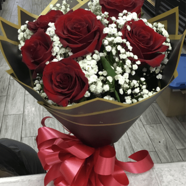 LOVELY BOUQUET