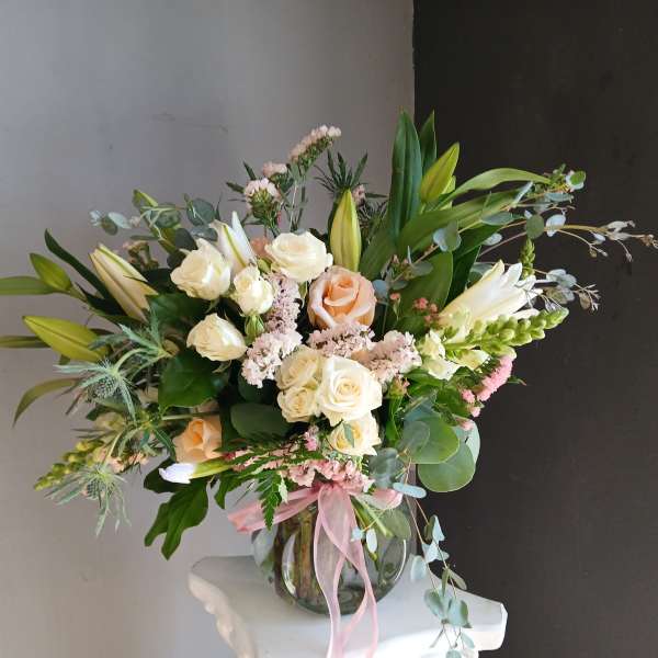 #721 Designer's Choice Vase Arrangement