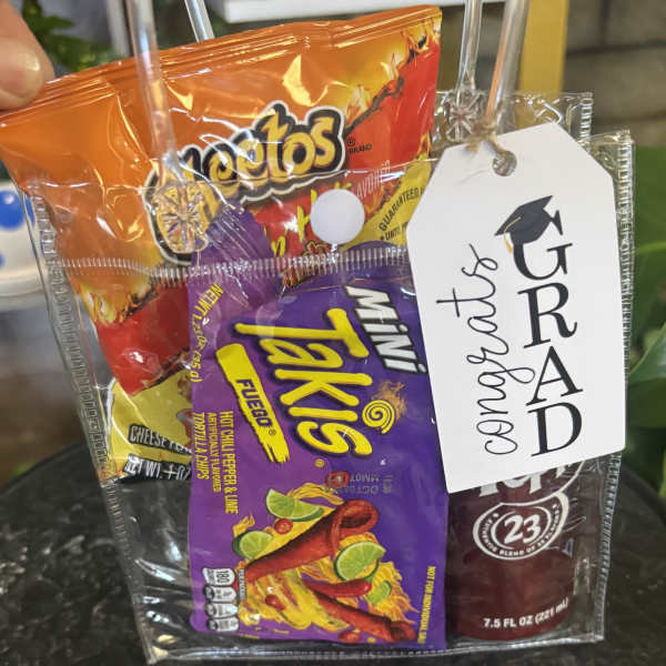 GRAD SNACK BAG