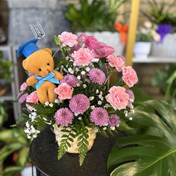 LAVENDER BASKET LOVE