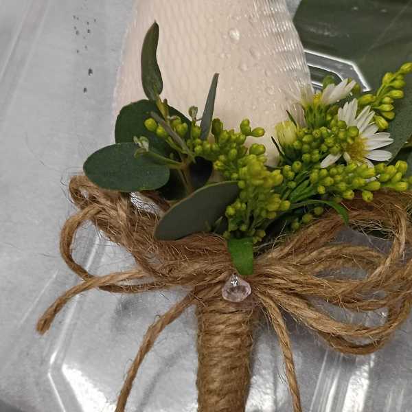 corsage
