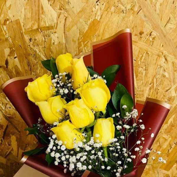 Detalle amarillo
