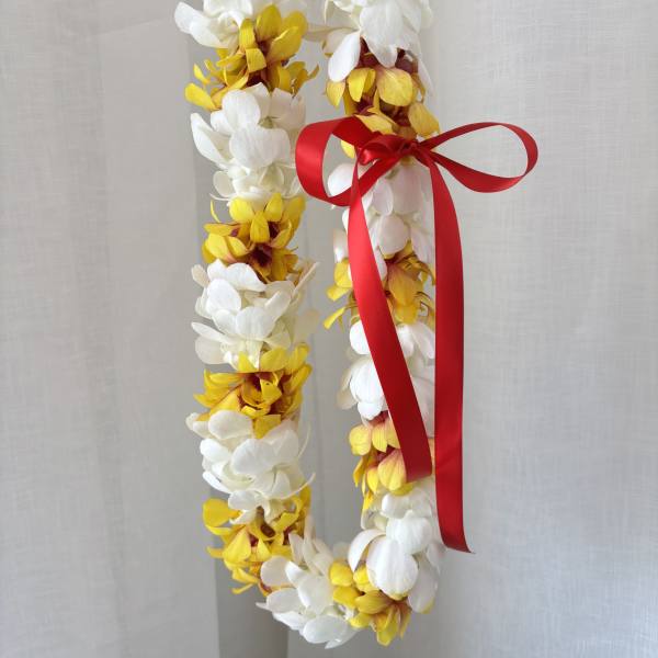 Yellow, White & Red Lei