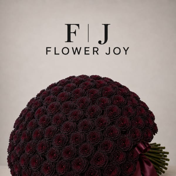 Midnight Romance Bouquet (101 Roses)