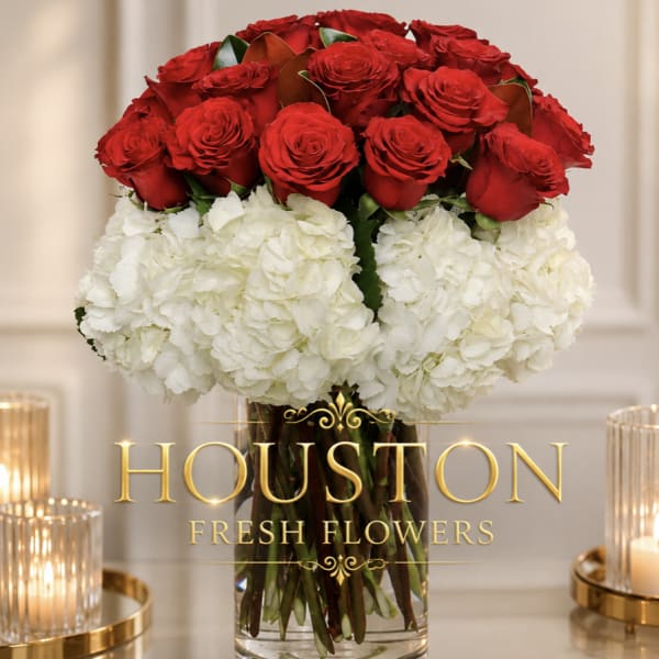 Elegant red roses and hydrangeas