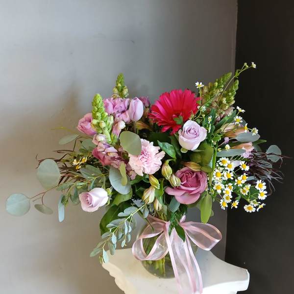 #720 Designer's Choice Vase Arrangement