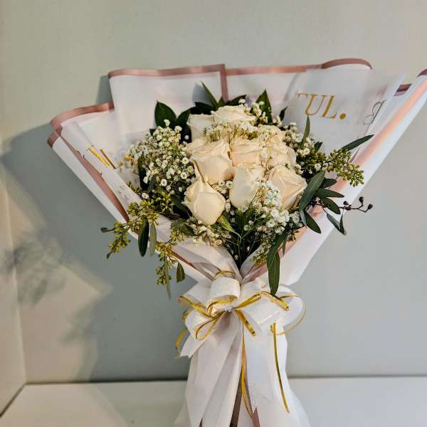 "Ivory Misty"
