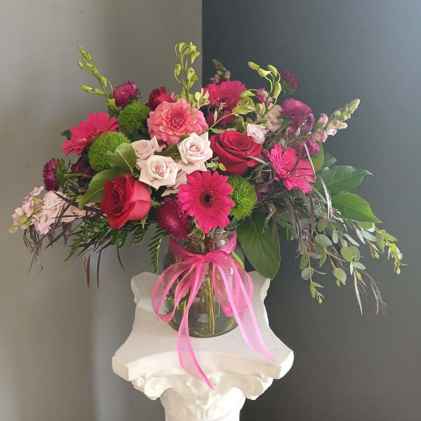 #724 Designer choice vase arrangement