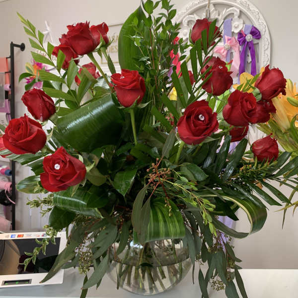 24 Red Rose in a Big Fish Bowl