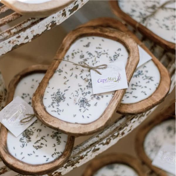 Wood Bowl Soy wax Candle with Lavender Buds