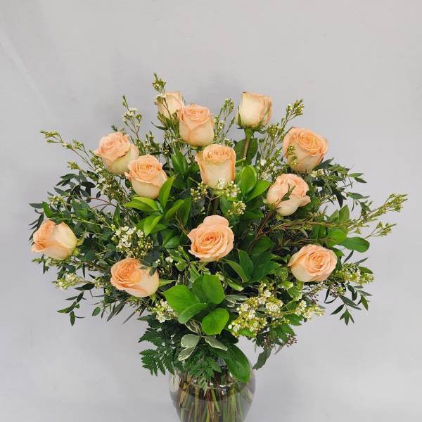 Long Stem Dozen Peach Roses
