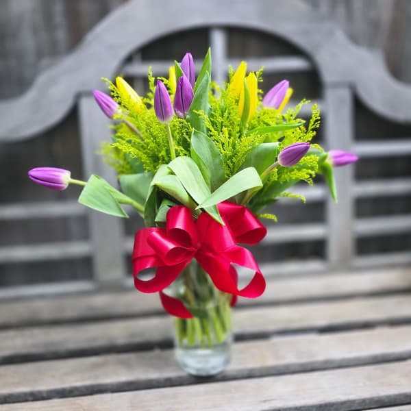 Rainbow Rays Tulip Vase (Standard)