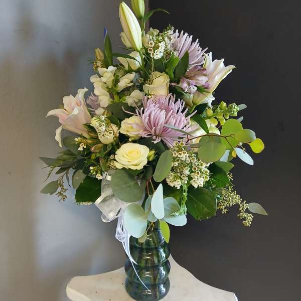 #711 Designer's Choice Vase Arrangement