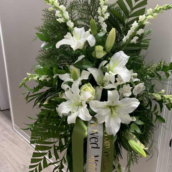 Lily Spray