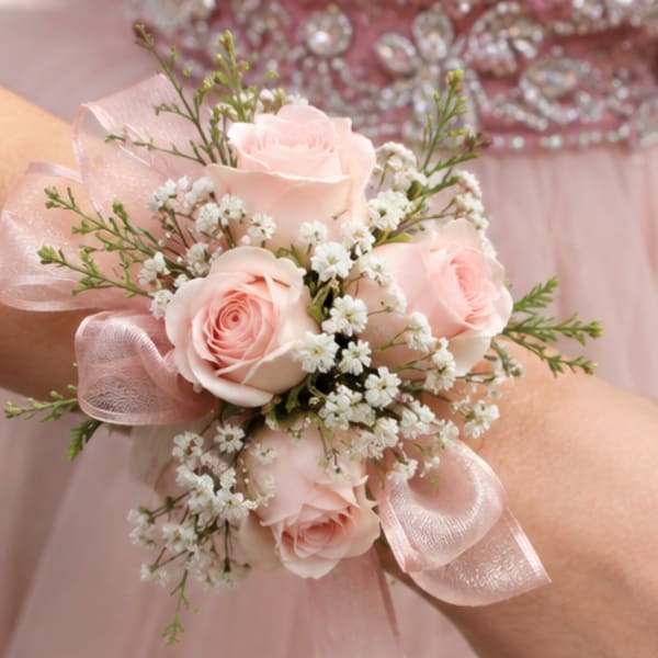 Simple Pink Spray Rose Corsage