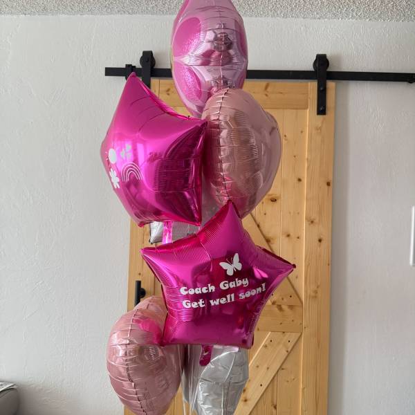 Personalized Balloon Bouquet – Custom Colors & Message
