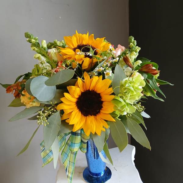 #703 Designer's Choice Vase Arrangement