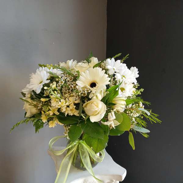 #716 Designer's Choice Vase Arrangement