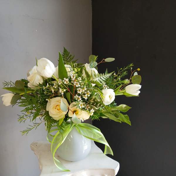 #794 All White Vase Arrangement
