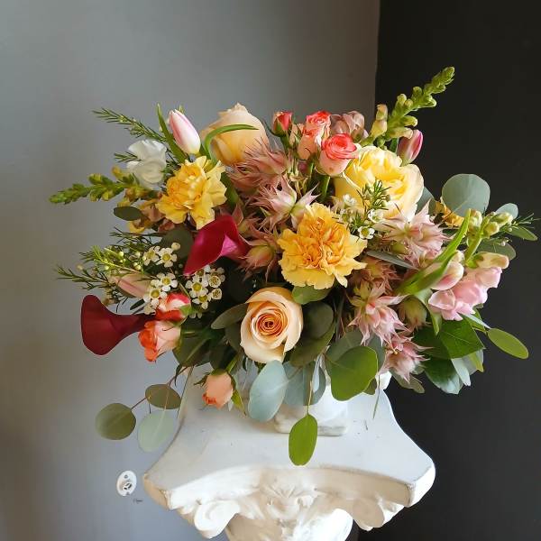 #710 Designer's Choice Vase Arrangement