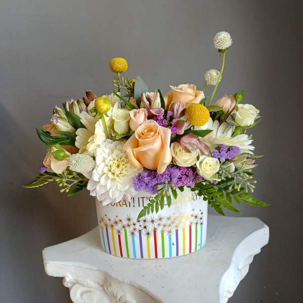 #745 Designer's Choice Vase Arrangement