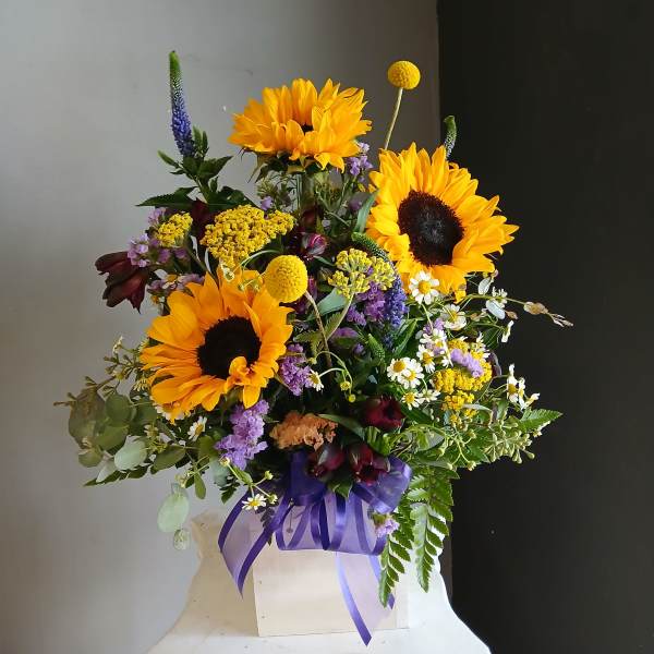 #712 Designer's Choice Vase Arrangement